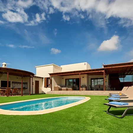 וילה Caletas Village פלאיה בלנקה